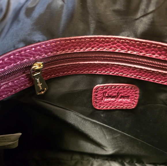 Neiman Marcus clutch - Picture 5 of 10